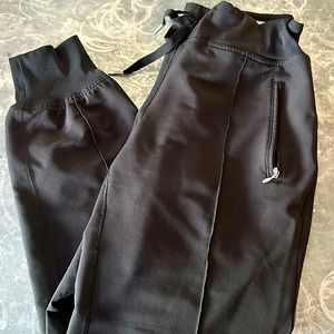 Calvin Klein performance stretch black jogger leisure pants medium